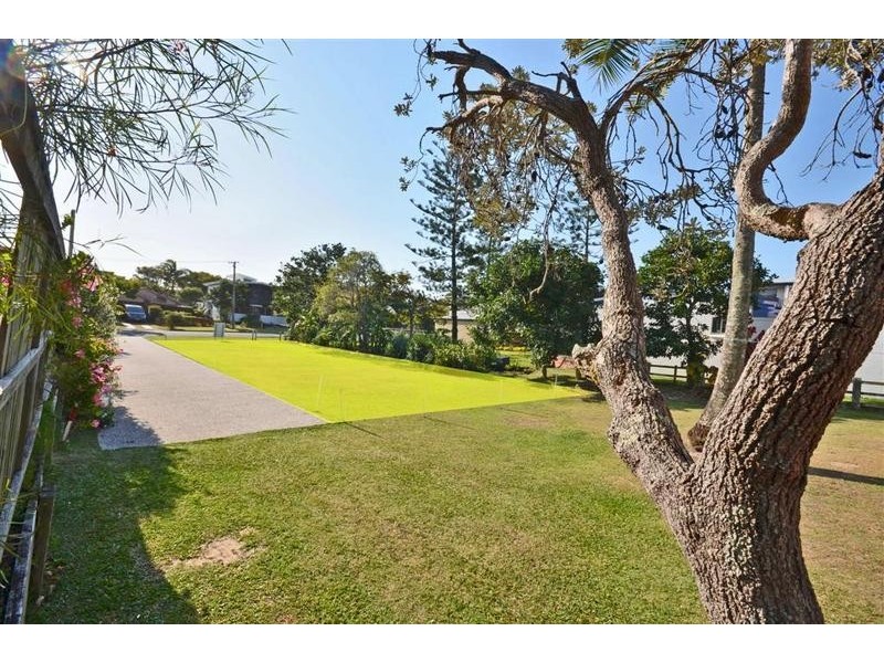 Dicky Beach QLD 4551