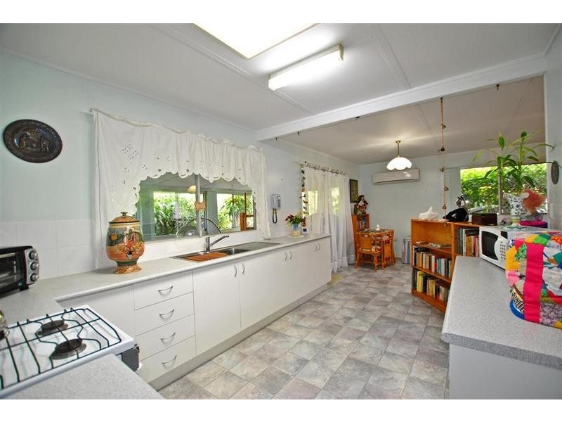 659 Nicklin Way, Wurtulla QLD 4575