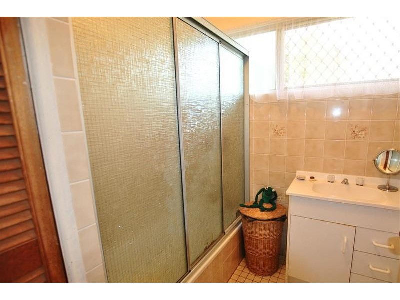 659 Nicklin Way, Wurtulla QLD 4575