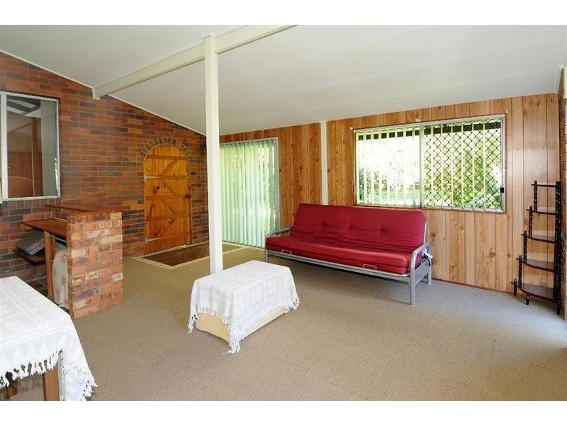 669 Nicklin Way, Wurtulla QLD 4575