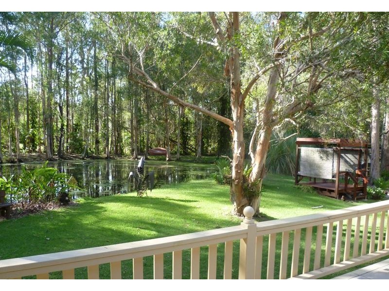 16 Nicolle Court, Mooloolah Valley QLD 4553