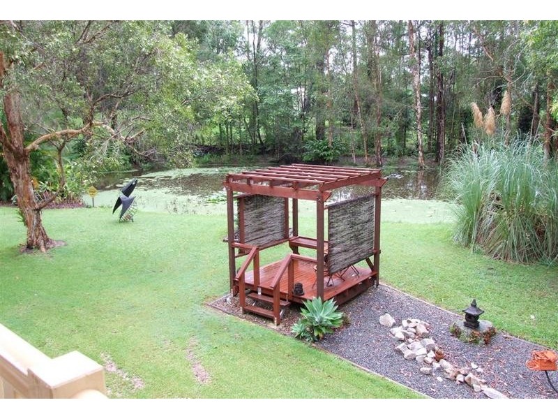 16 Nicolle Court, Mooloolah Valley QLD 4553