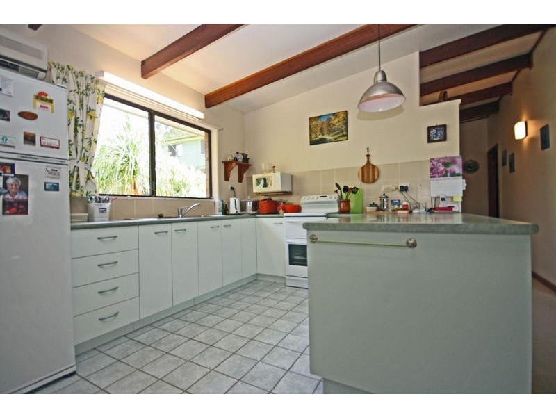 8 Nirvana Crescent, Buderim QLD 4556
