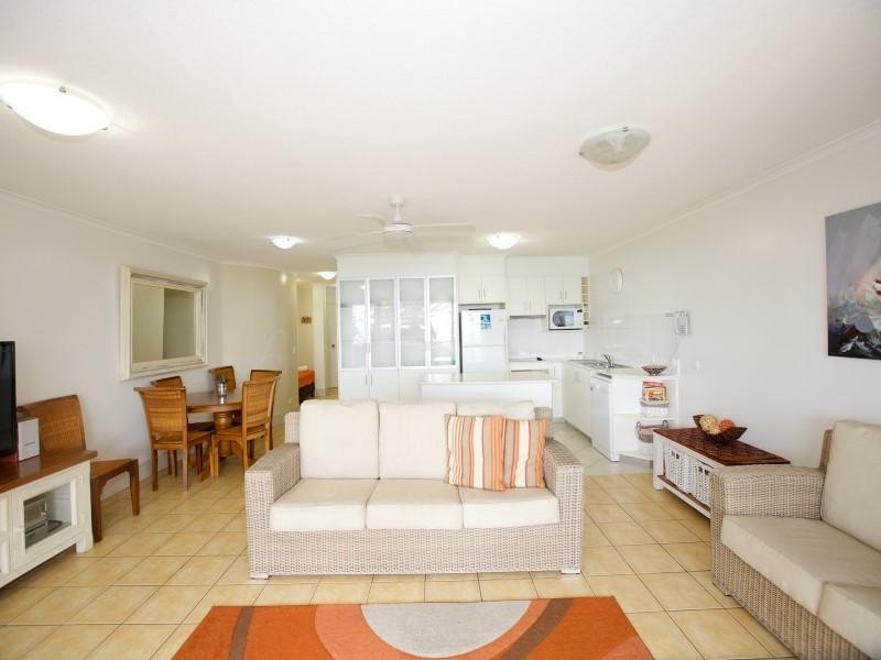 3/ 32 Queen Of Colonies Parade, Moffat Beach QLD 4551