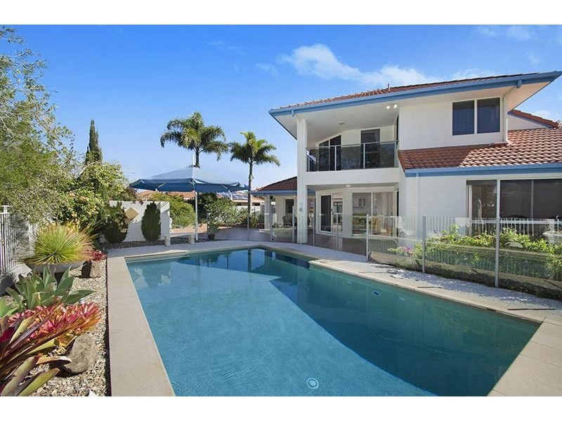 8 Norfolk Court, Pelican Waters QLD 4551