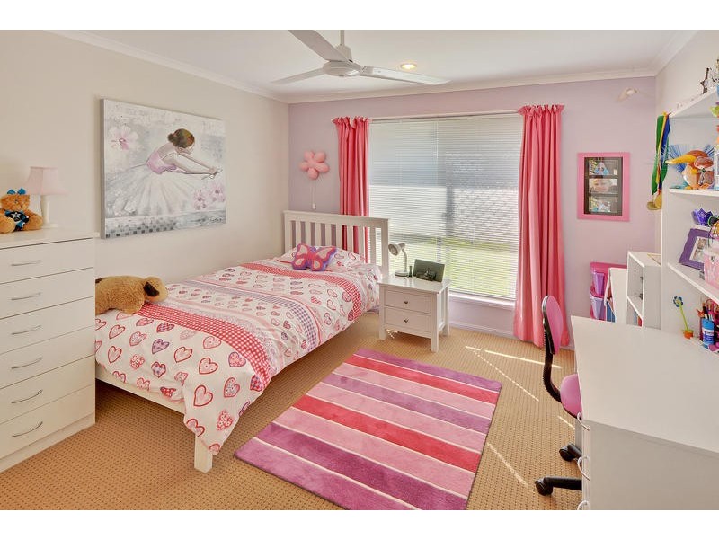 18 Oakdale Circuit, Currimundi QLD 4551