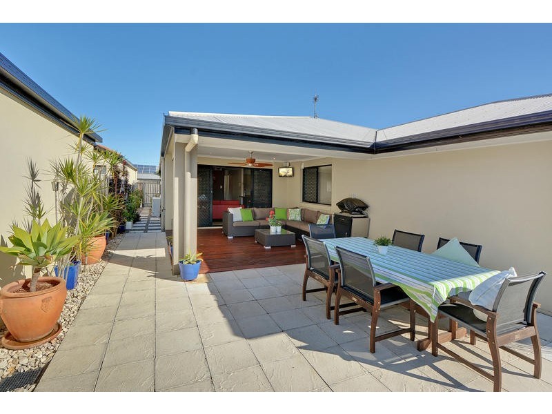 18 Oakdale Circuit, Currimundi QLD 4551