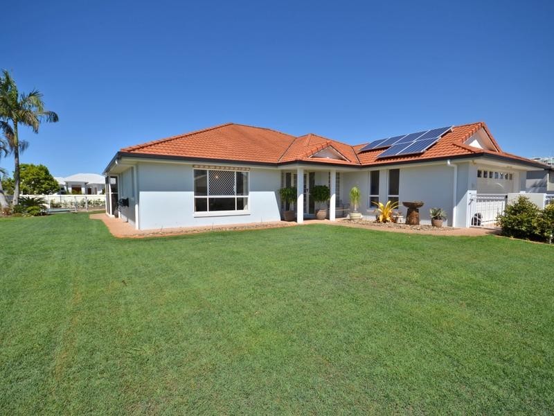 4 Olympic Lane, Pelican Waters QLD 4551