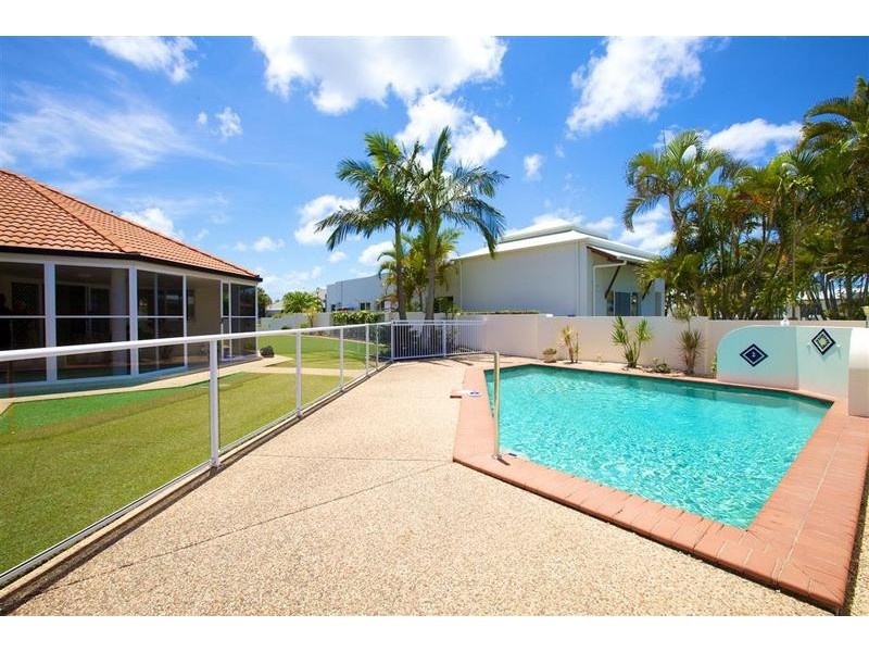 4 Olympic Lane, Pelican Waters QLD 4551