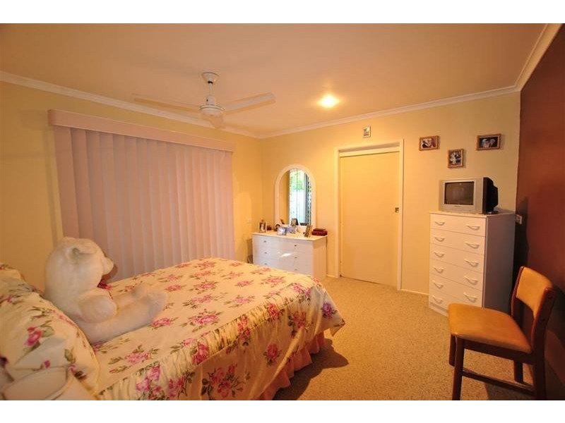 2/ 14 Onslow Street, Golden Beach QLD 4551