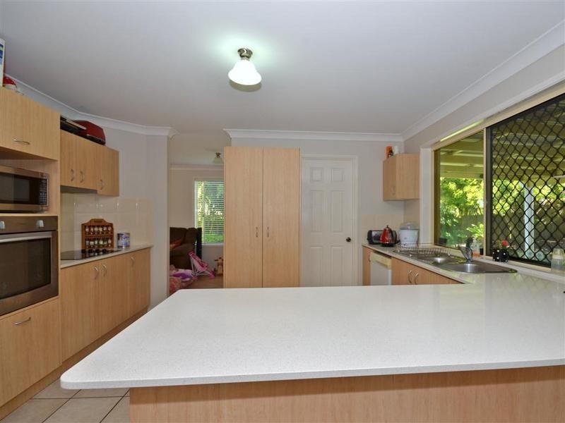 5 Overland Court, Currimundi QLD 4551