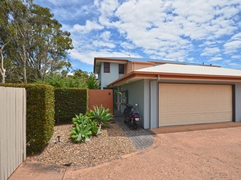 9/ 9A Browning Boulevard, Battery Hill QLD 4551
