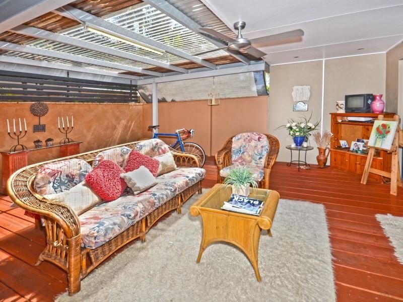 9/ 9A Browning Boulevard, Battery Hill QLD 4551