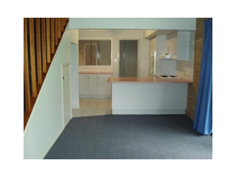 16/ 29 Browning Boulevard, Battery Hill QLD 4551