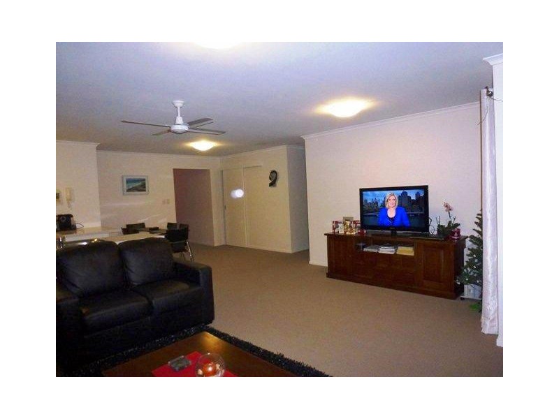 70/ 9A Browning Boulevard, Battery Hill QLD 4551