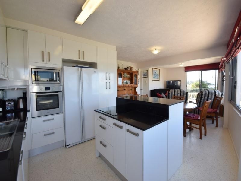 2/ 19 Ormonde Terrace, Kings Beach QLD 4551