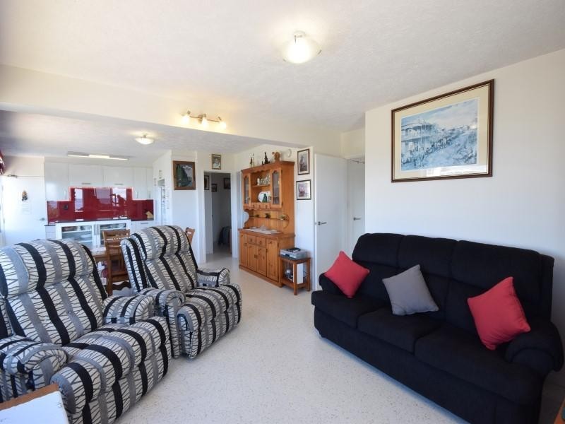 2/ 19 Ormonde Terrace, Kings Beach QLD 4551