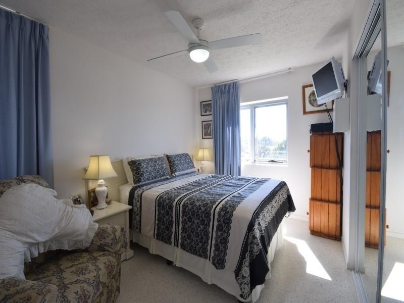 2/ 19 Ormonde Terrace, Kings Beach QLD 4551