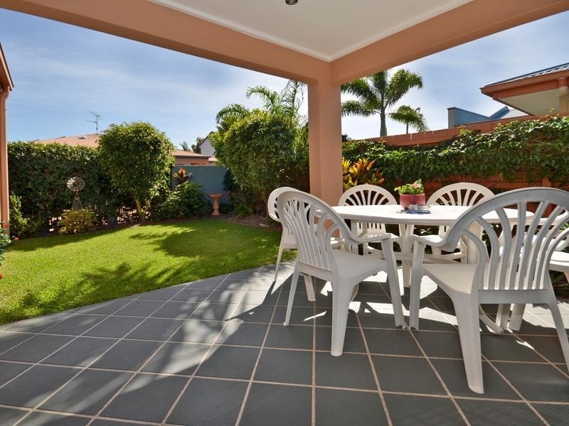 4/ 9A Browning Boulevard, Battery Hill QLD 4551