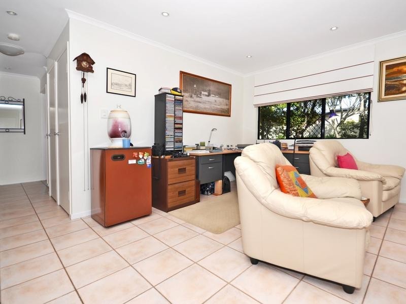 4/ 9A Browning Boulevard, Battery Hill QLD 4551