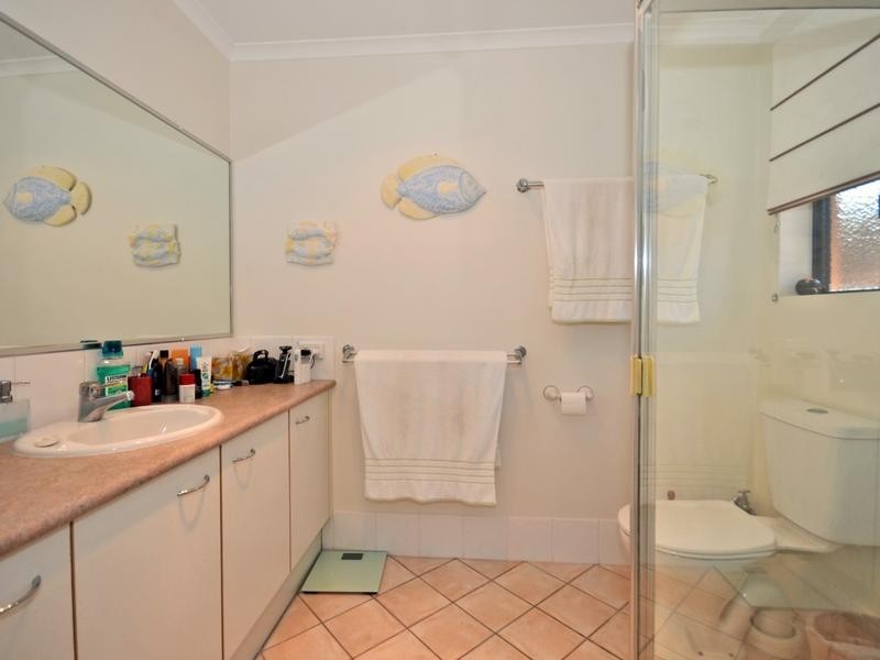 4/ 9A Browning Boulevard, Battery Hill QLD 4551