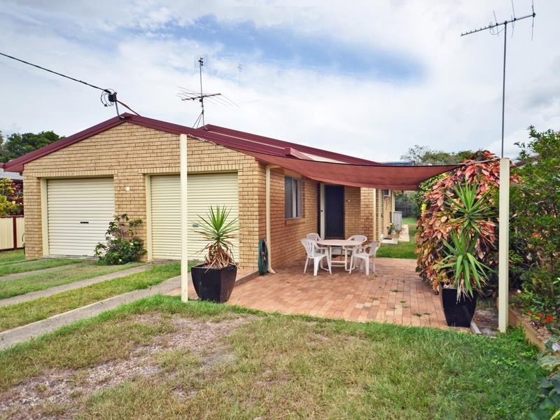 12 Palmer Avenue, Golden Beach QLD 4551