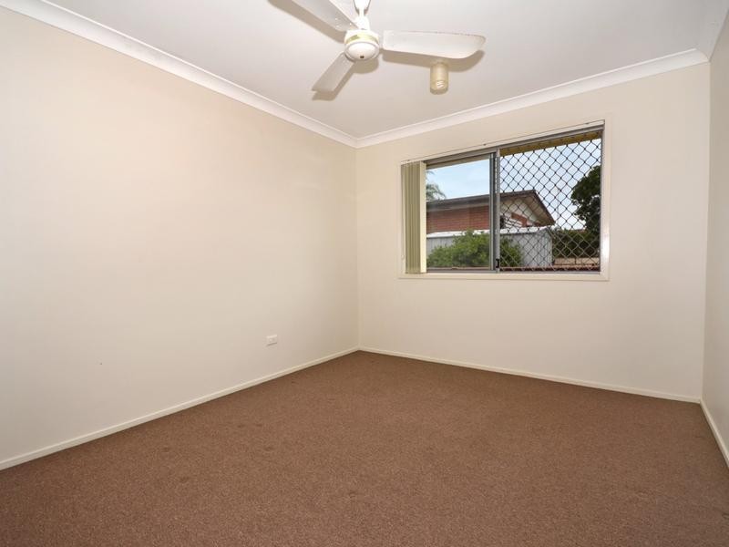 12 Palmer Avenue, Golden Beach QLD 4551