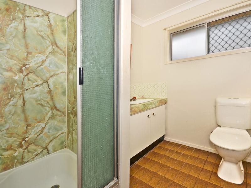 12 Palmer Avenue, Golden Beach QLD 4551