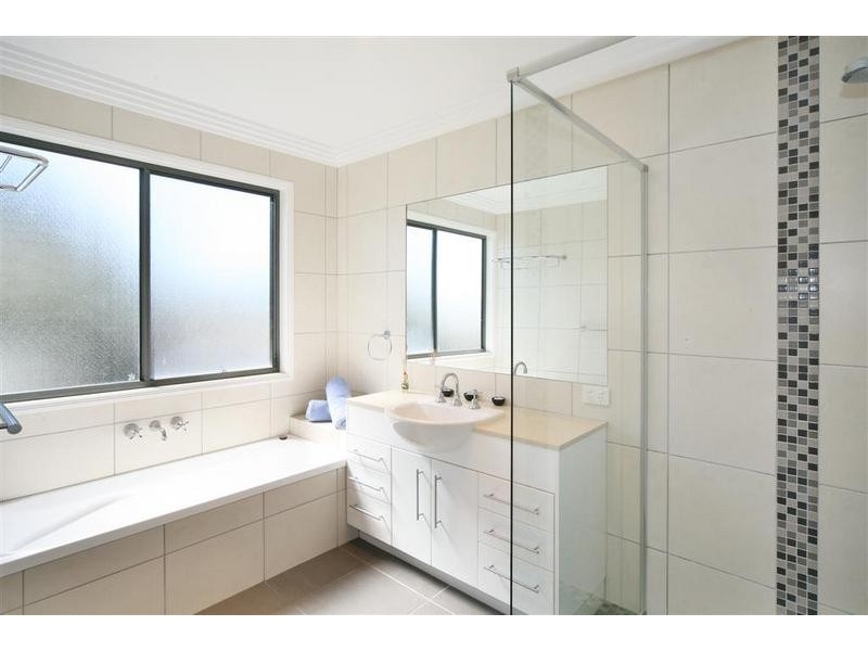 52 Palmer Avenue, Golden Beach QLD 4551