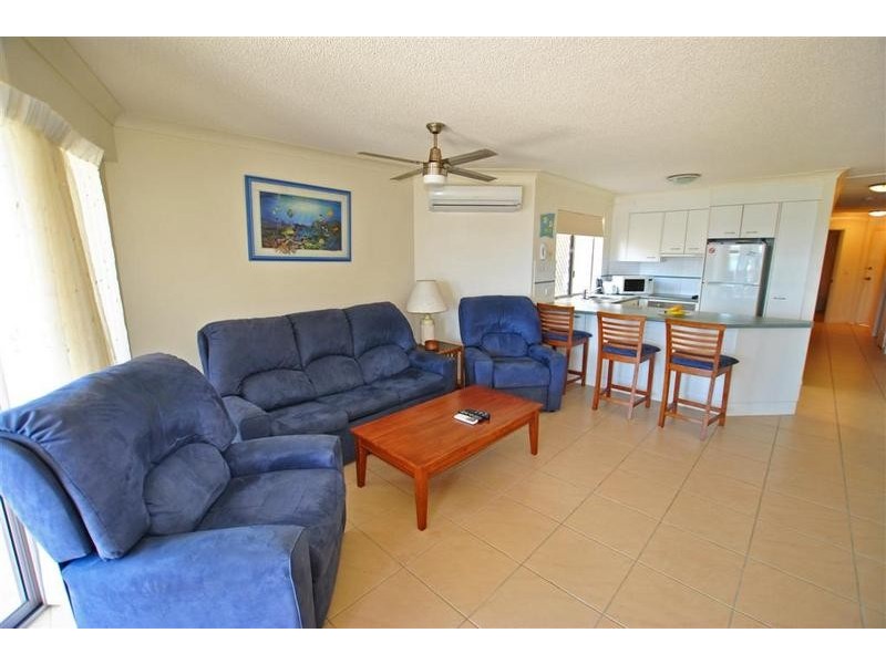 1/ 1 Esplanade Bulcock Beach, Caloundra QLD 4551
