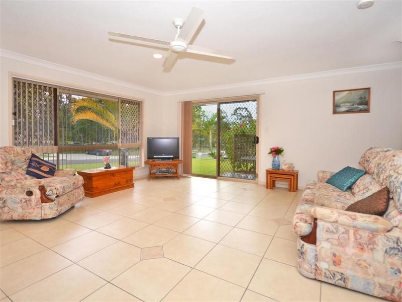 Little Mountain QLD 4551