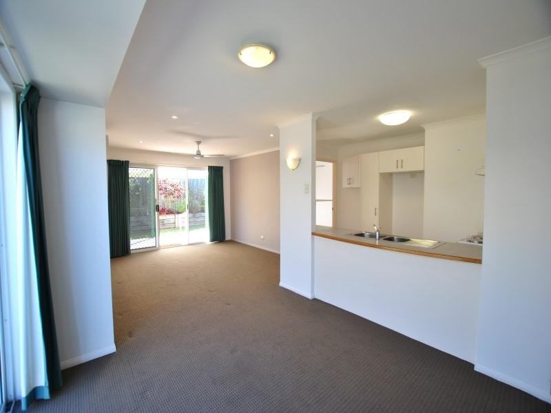 16/ 29 Village Way, Little Mountain QLD 4551