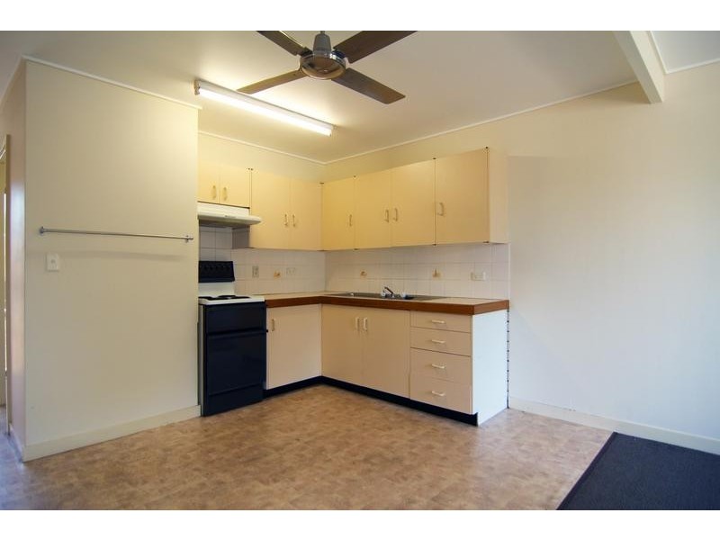 1/ 33B Burgess Street, Kings Beach QLD 4551