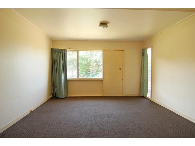 1/ 33B Burgess Street, Kings Beach QLD 4551