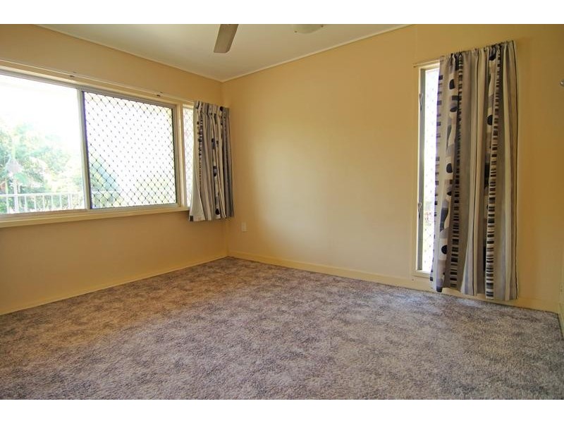 1/ 33B Burgess Street, Kings Beach QLD 4551