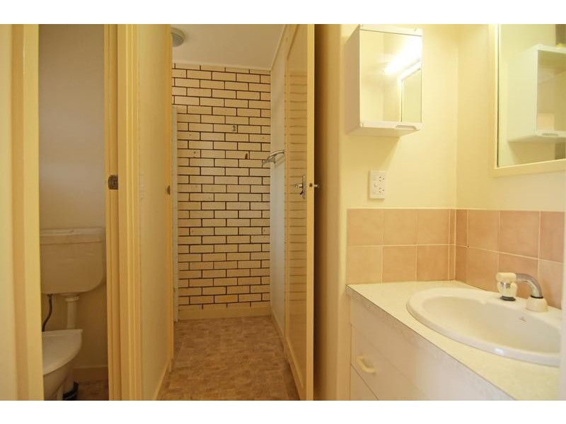 1/ 33B Burgess Street, Kings Beach QLD 4551