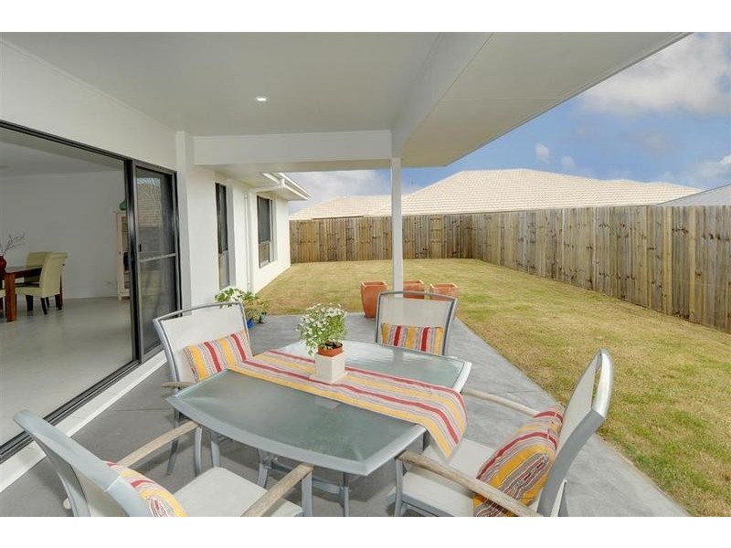 Little Mountain QLD 4551