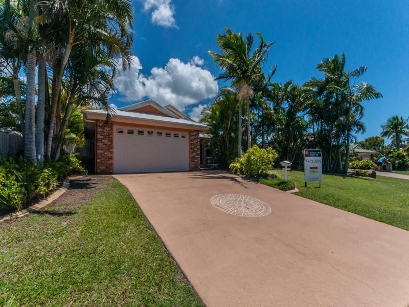4 Pegwell Place, Currimundi QLD 4551