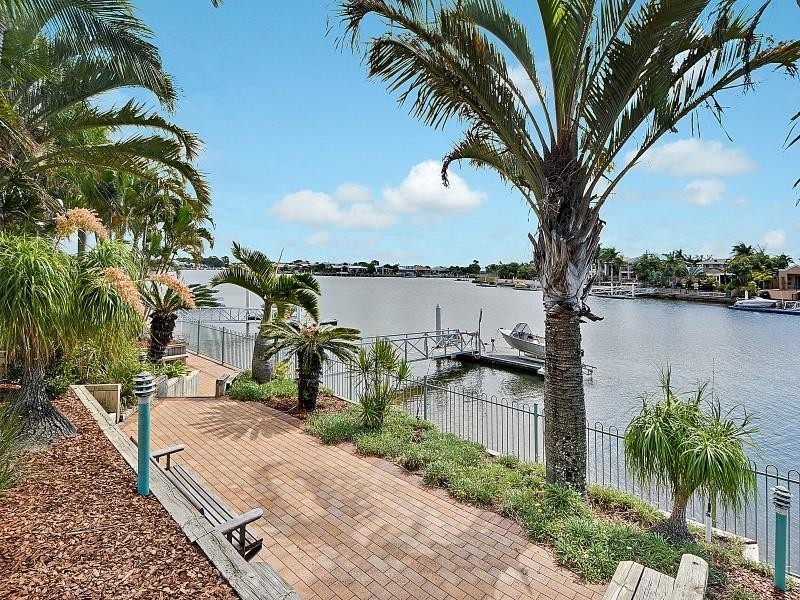 35 Pelican Waters Boulevard, Pelican Waters QLD 4551