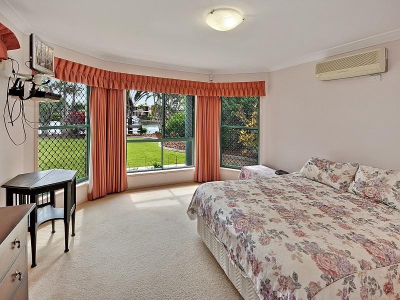 35 Pelican Waters Boulevard, Pelican Waters QLD 4551