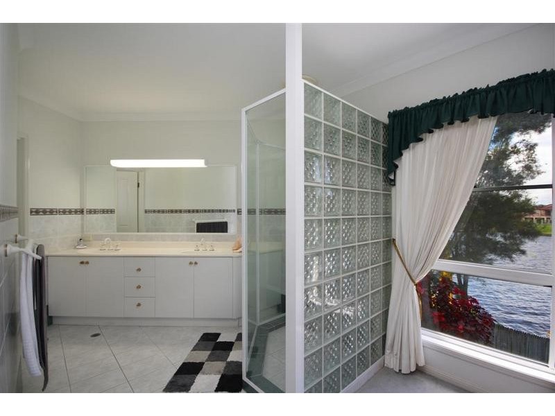 1 Pelican Waters Boulevard, Pelican Waters QLD 4551
