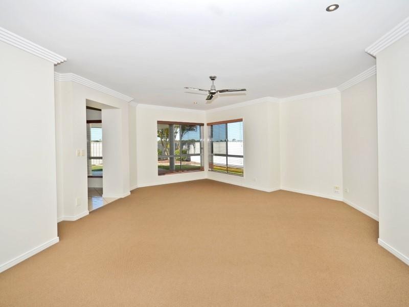 20 Pembroke Avenue, Pelican Waters QLD 4551