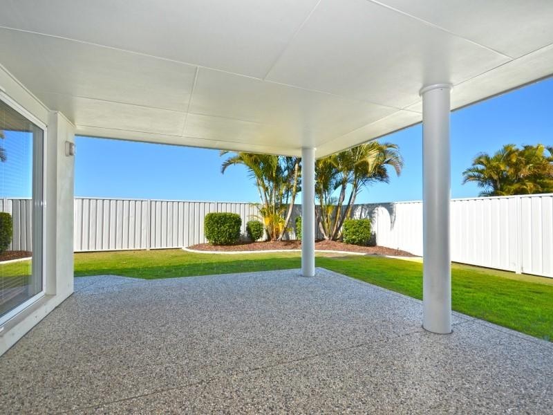 20 Pembroke Avenue, Pelican Waters QLD 4551