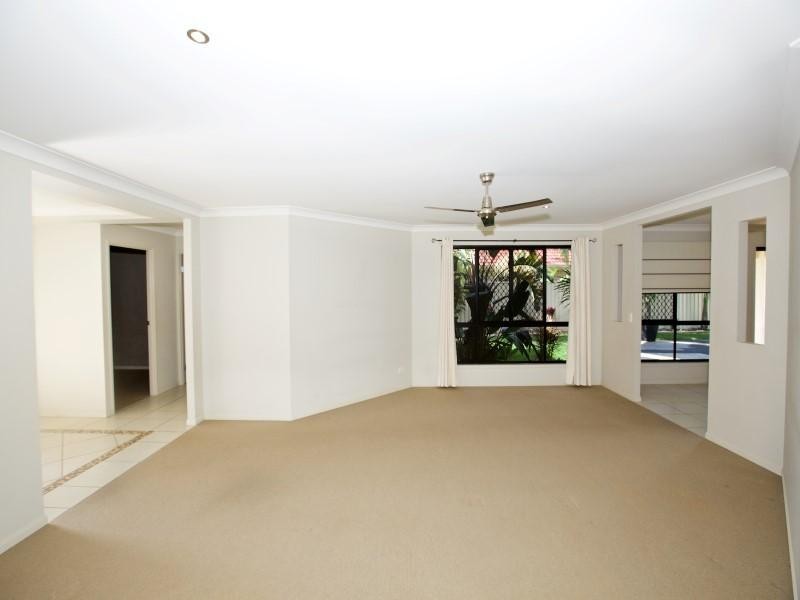 28 Pembroke Avenue, Pelican Waters QLD 4551