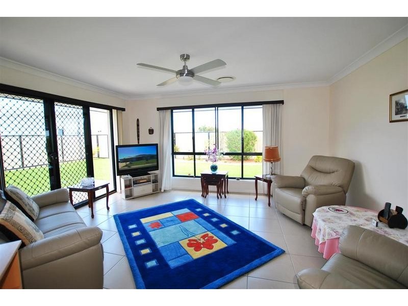 48 Pembroke Avenue, Pelican Waters QLD 4551
