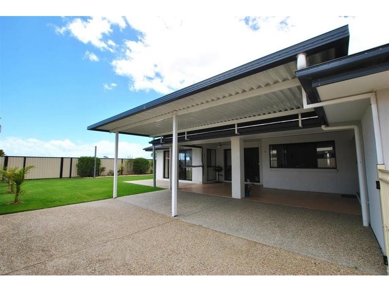 48 Pembroke Avenue, Pelican Waters QLD 4551