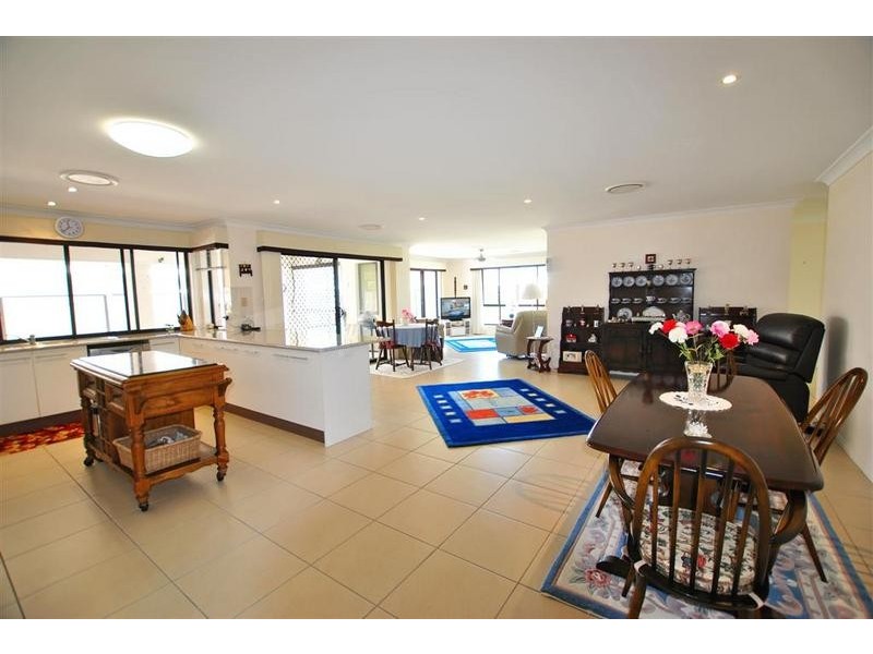 48 Pembroke Avenue, Pelican Waters QLD 4551