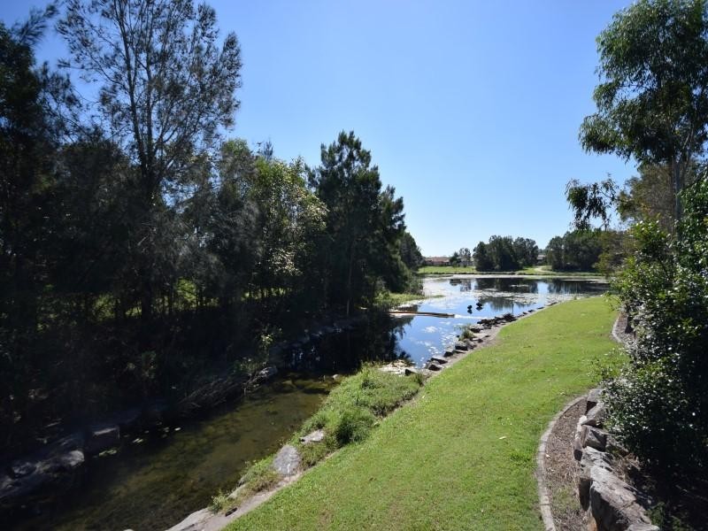 27 Peony Circuit, Little Mountain QLD 4551