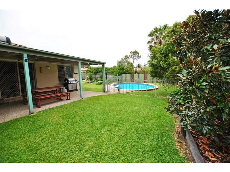 15 Perle Place, Currimundi QLD 4551
