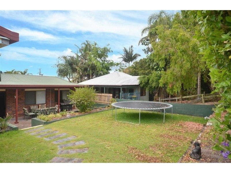 7 Pinaroo Street, Battery Hill QLD 4551
